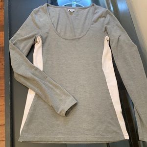 Guess Small Fitted Long Sleeve